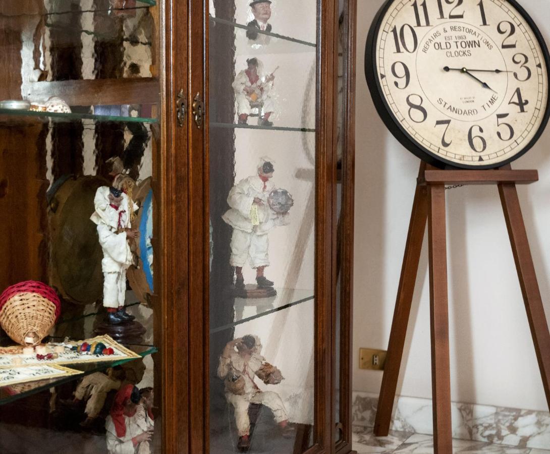 Couette-café Artis Domus Naples